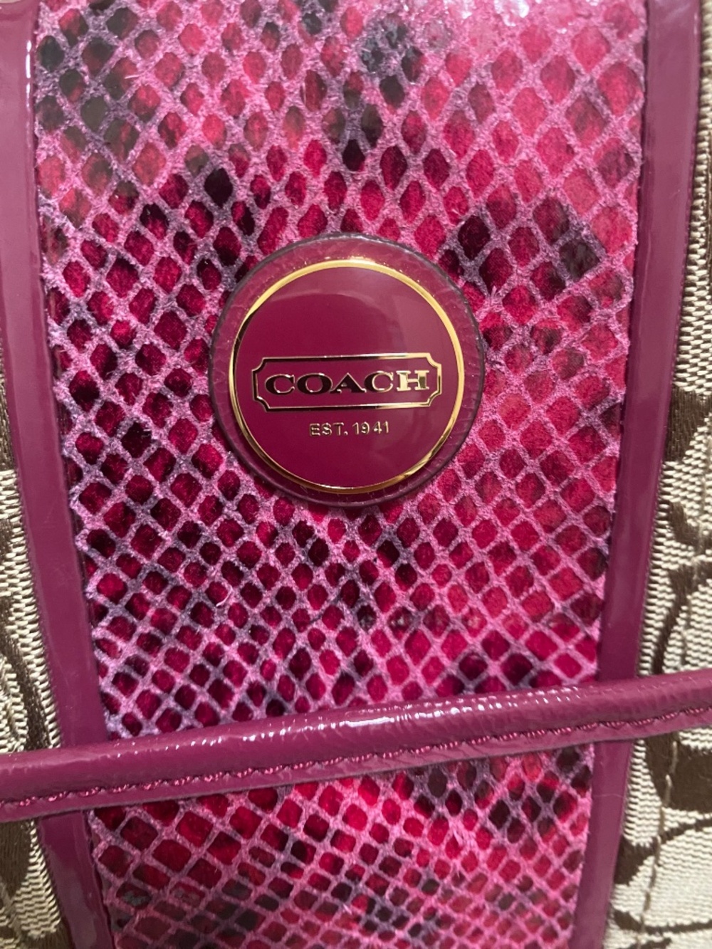 Coach Signature Stripe Python Print Color Raspberry F25706 Bag - Picture 4 of 11